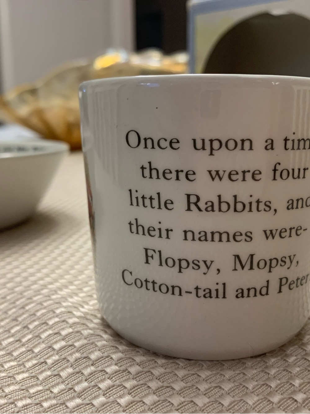 Vintage Peter Rabbit Wedgwood Set w/Box - Picture 3 of 9